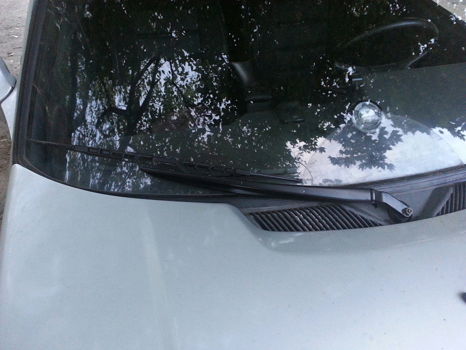 Поводок дворника ВАЗ 2110 НА ЗАЗ СЛАВУТА — ЗАЗ 1103, 1,1 л, 1999 года ...