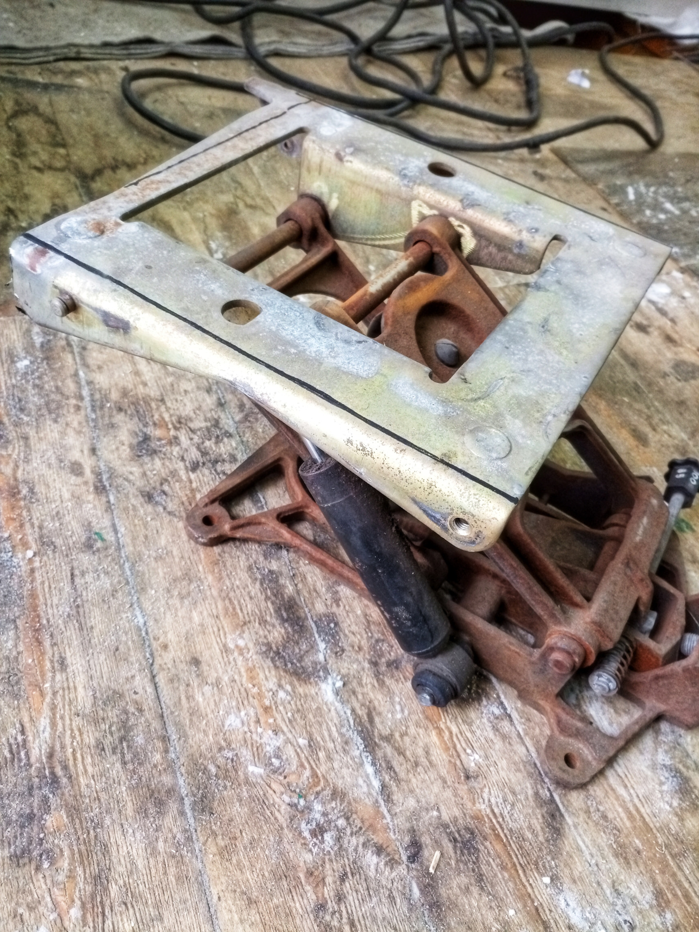 👣 21. Доработка #11. Сиденье с амортизацией (подпружиненное кресло) на ...