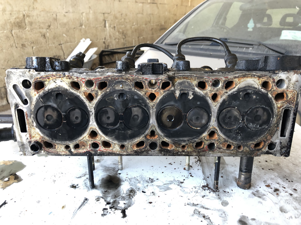 Замена прокладки ГБЦ — Peugeot 306, 1,9 л, 1995 года | своими руками ...