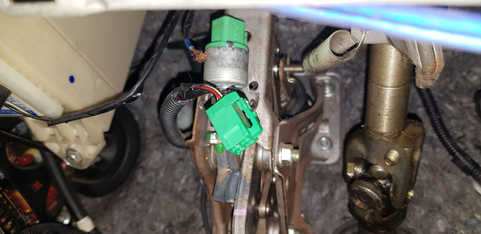 Моргает лампа круиз контроля gs190, решение — DRIVE2