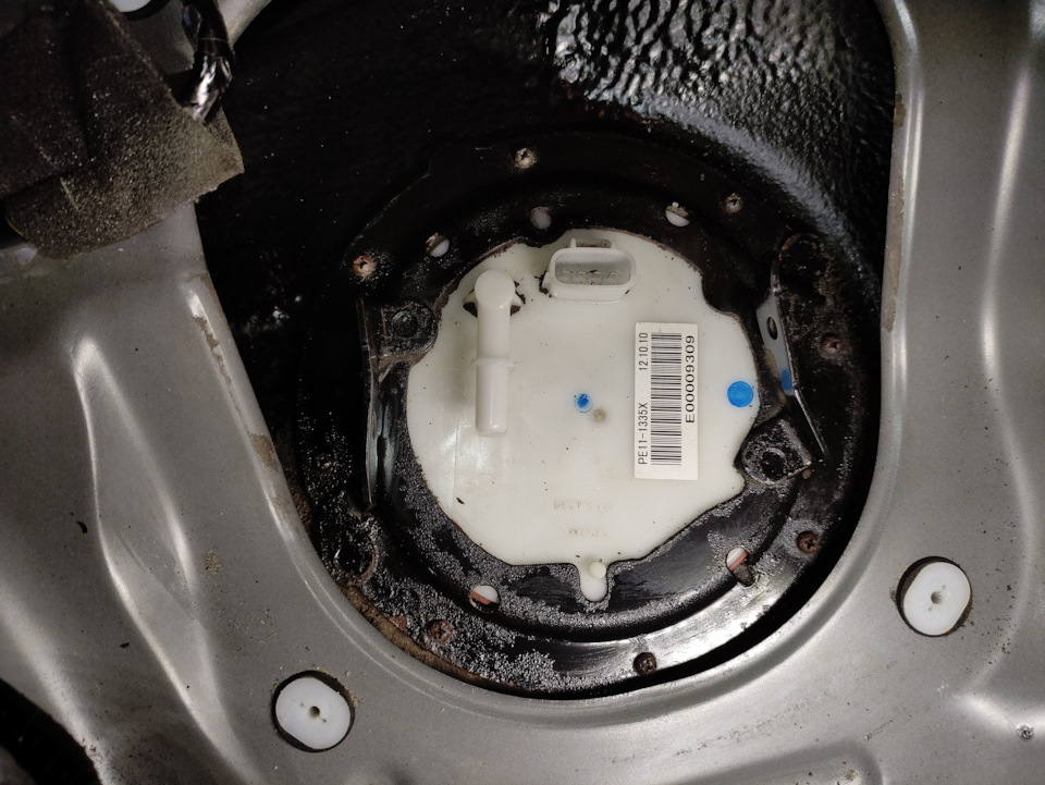 Фото в бортжурнале Mazda 6 (3G) GJ. Запчасти на фото: PE111335X