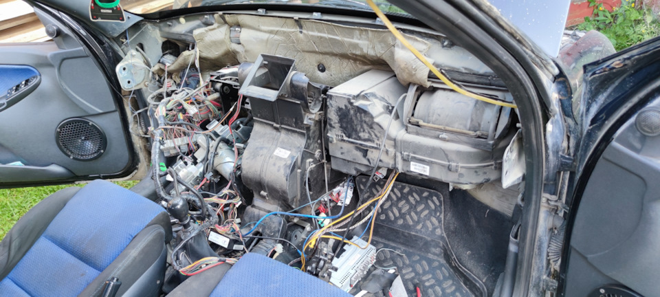 Установка торпедо калина 2 — Lada Калина Спорт, 1,6 л, 2012 года ...