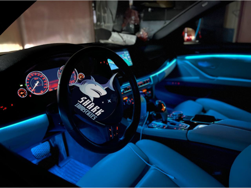 BMW F10. Контурная подсветка салона. Ambient Light — DRIVE2