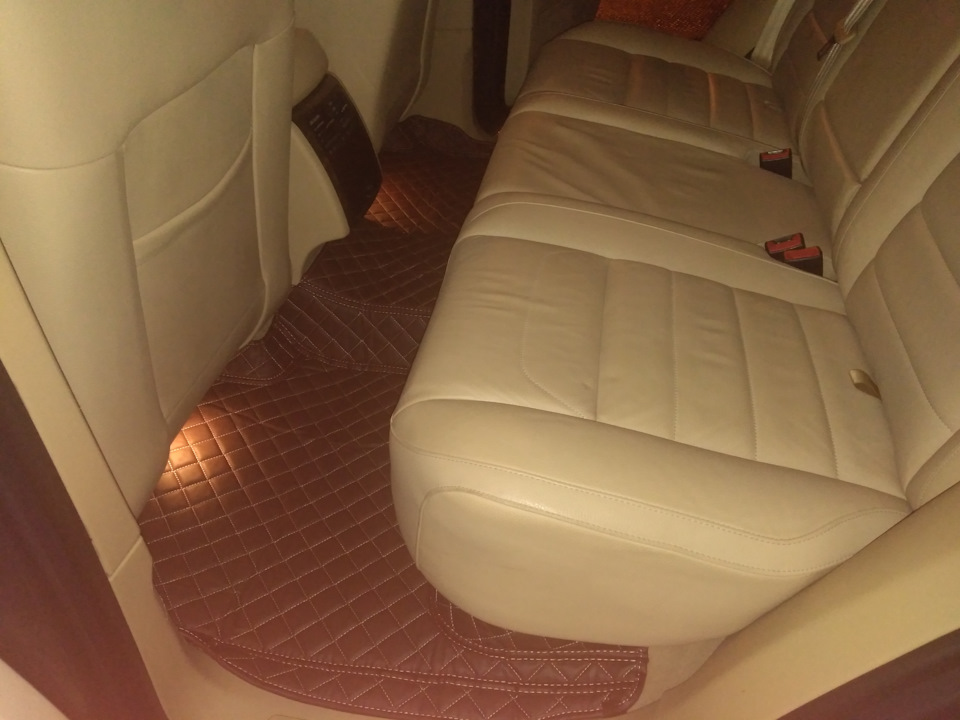 Фото в бортжурнале Volkswagen Touareg (1G)