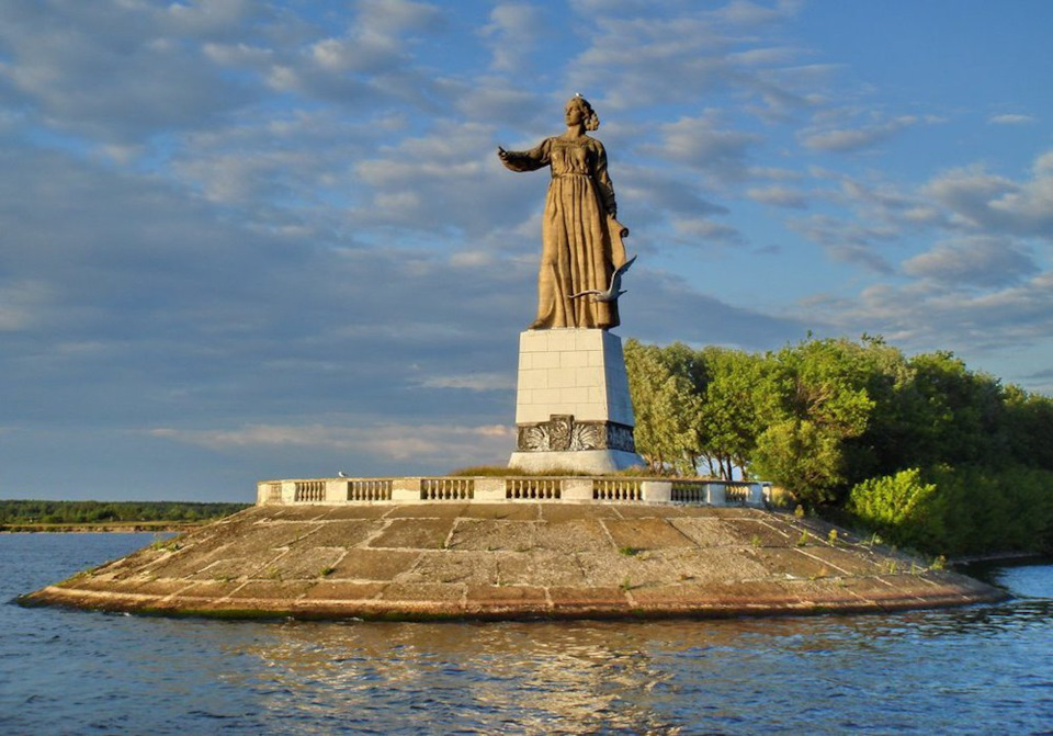 Двенадцать стульев в рыбинске