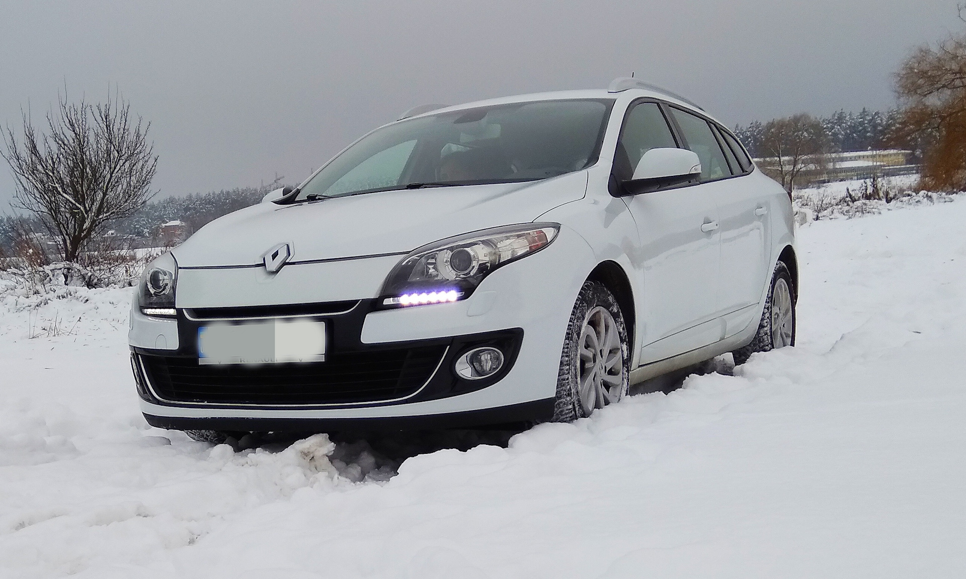 Подбор 17 дисков, нужен совет. — Renault Megane III, 1,5 л, 2013 года |  колёсные диски | DRIVE2