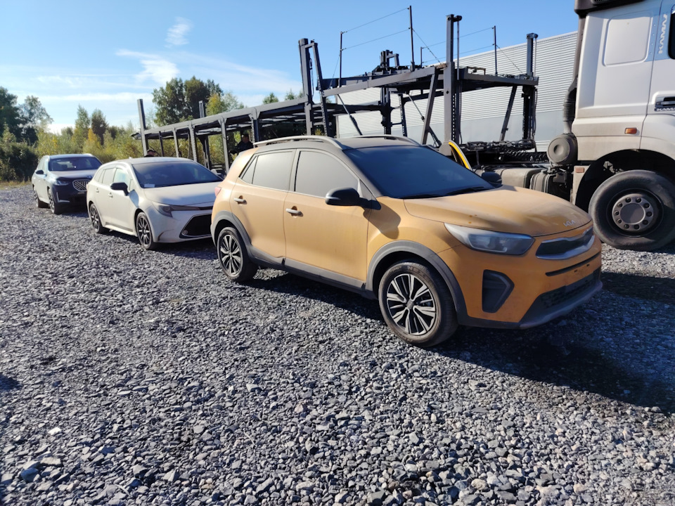 В таком виде мы получили машину, на таможне даже тонировку не оборвали — KIA KX1