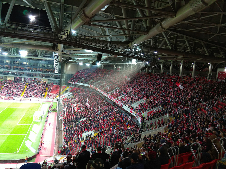 Приятная и незабываемая атмосфера — Ford Edge (1G)