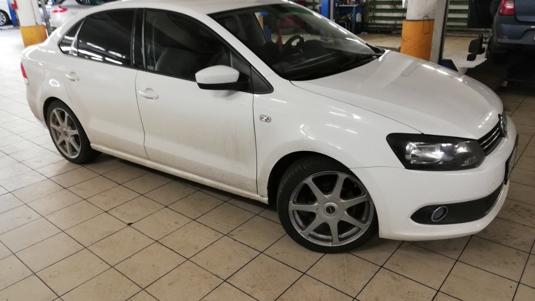 Volkswagen Polo Sedan 1.6 бензиновый 2012 | Поло седан на DRIVE2
