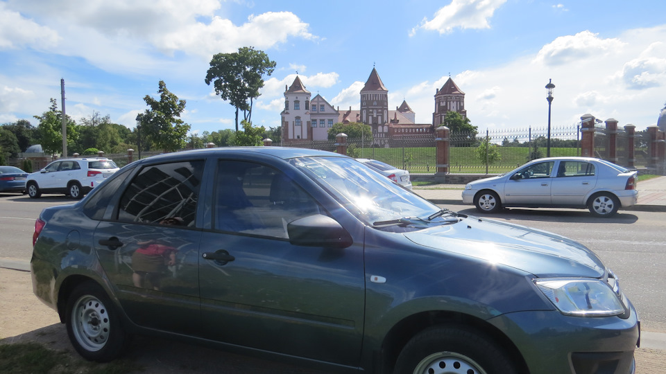 Lada Granta серо-синий "Одиссей" 1.6