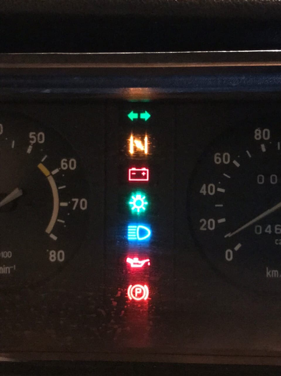 Светодиодные лампочки в приборную панель — Lada 21074, 1,6 л, 2004 года ...