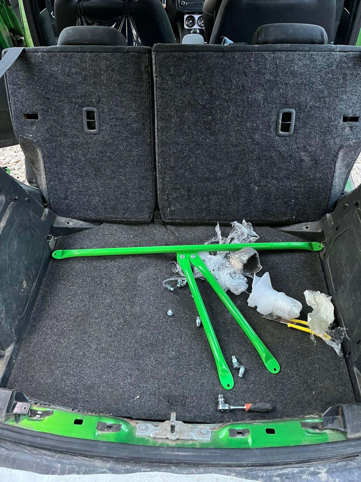 Задняя распорка — Skoda Fabia Mk2, 1,6 л, 2011 года | тюнинг | DRIVE2