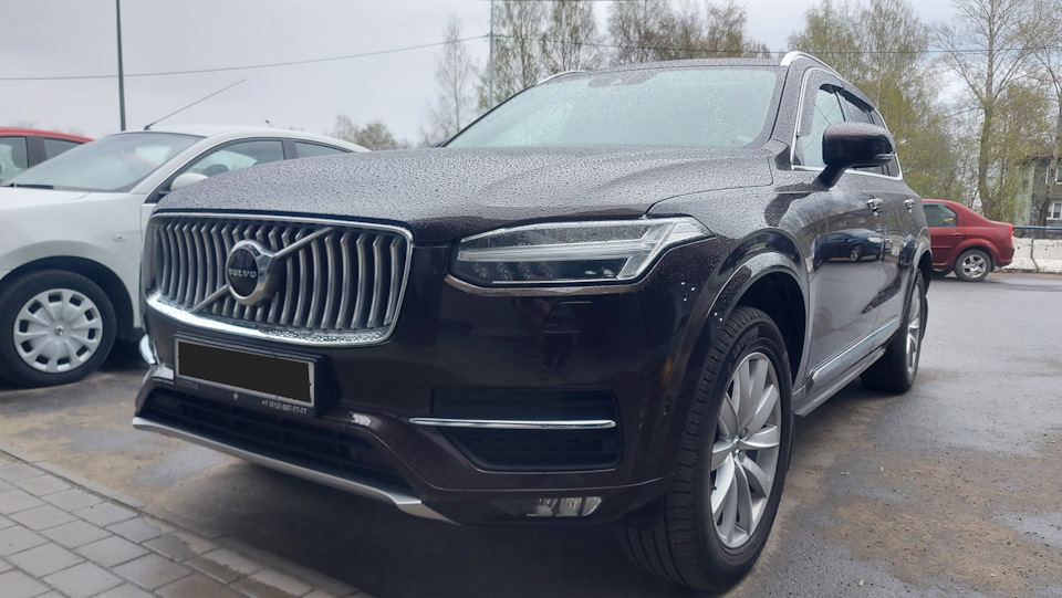 рест — Volvo XC90 (2G)