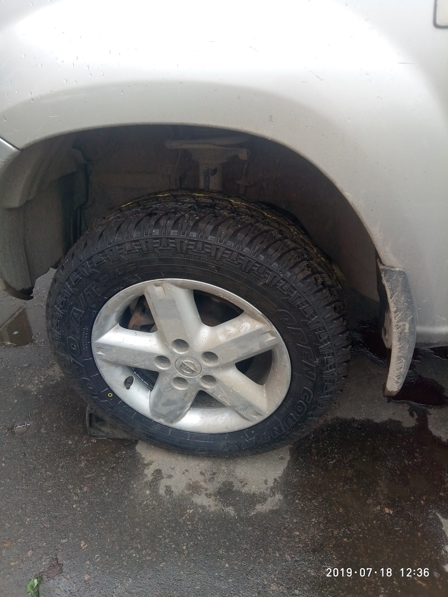 Новая резина — Nissan X-Trail I, 2 л., 2007 года | шины | DRIVE2