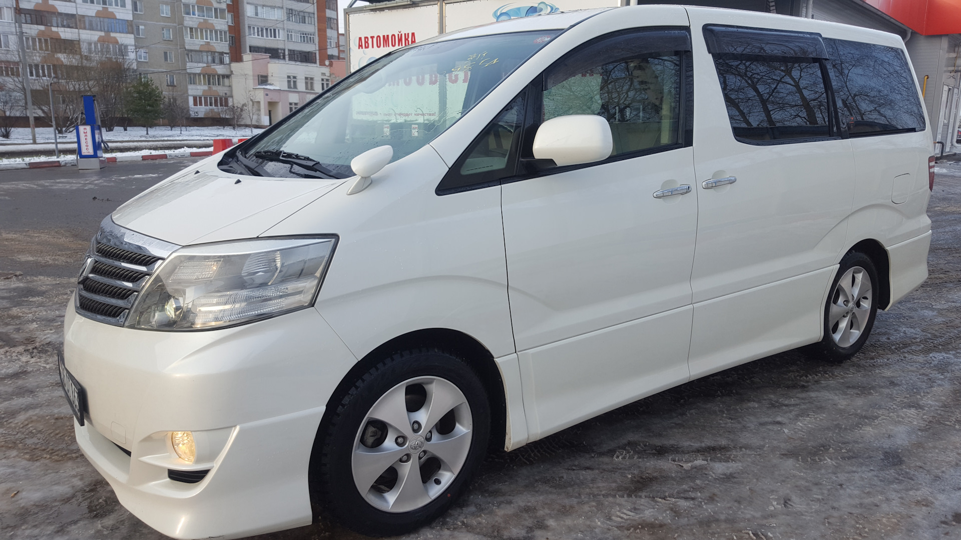 Toyota Alphard 2.4 2006 DRIVE2