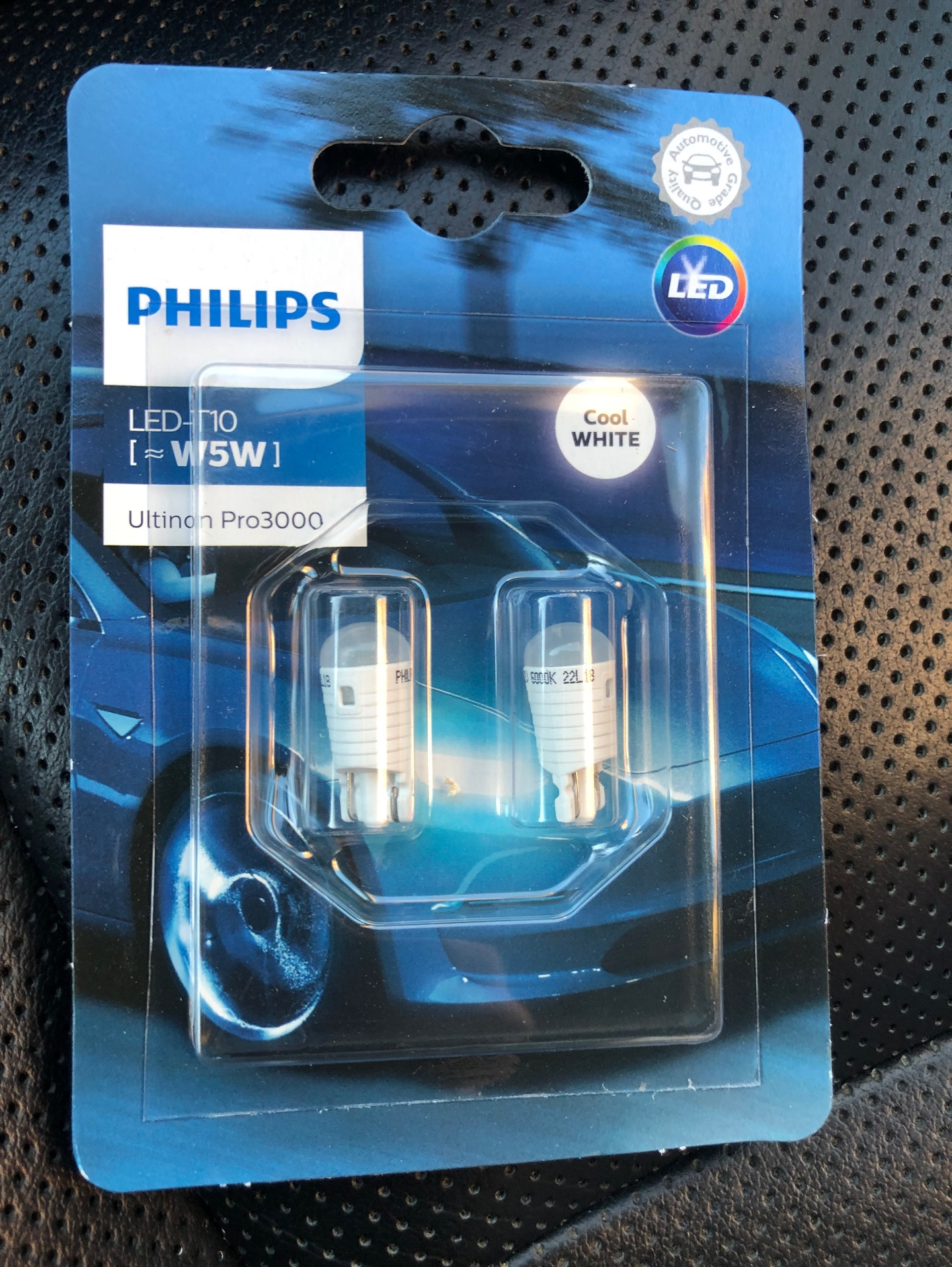 лампа t10 philips (w5w) 12v ultinon pro3000 6000k