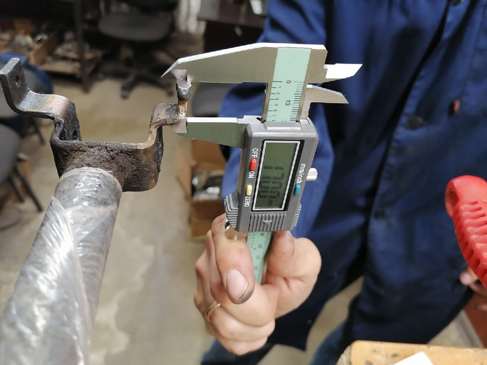 Ремонт вилки переключения передач 251711271D — Volkswagen Transporter ...