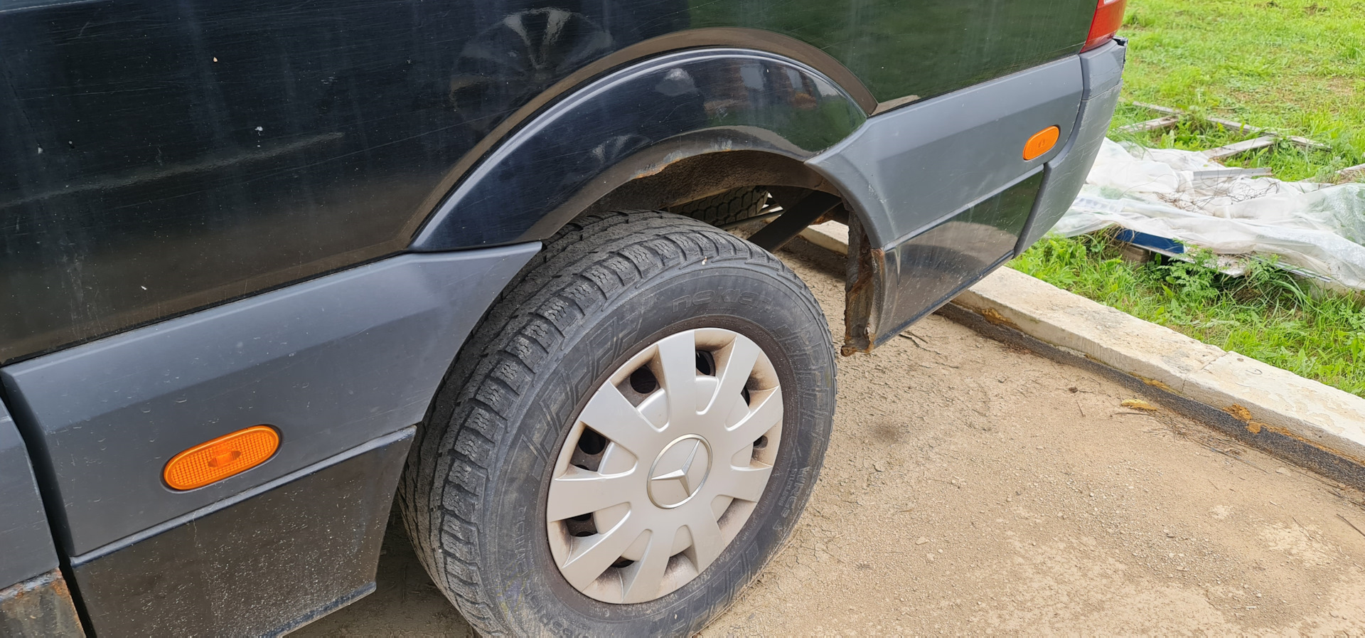 Повторители в зеркалах и габариты — Mercedes-Benz Sprinter (2G), 2,2 л ...