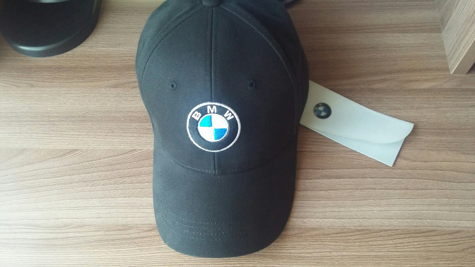 Брелок и кепка BMW — DRIVE2