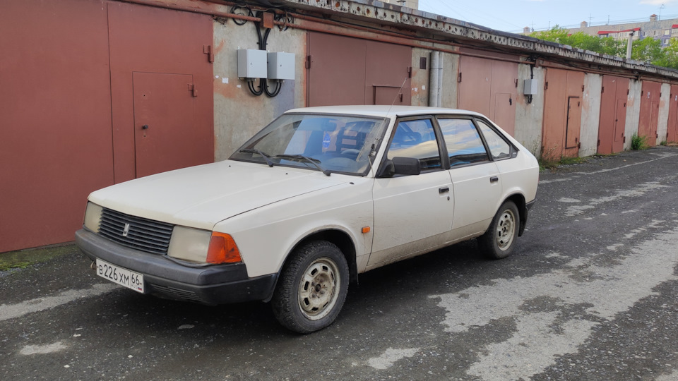 Москвич 2141 какой привод. Маскаич2141 4x4. Москвич 2141 1995 цвет индиго. Полноприводный москвич 2141. Полноприводный москвич 2141.