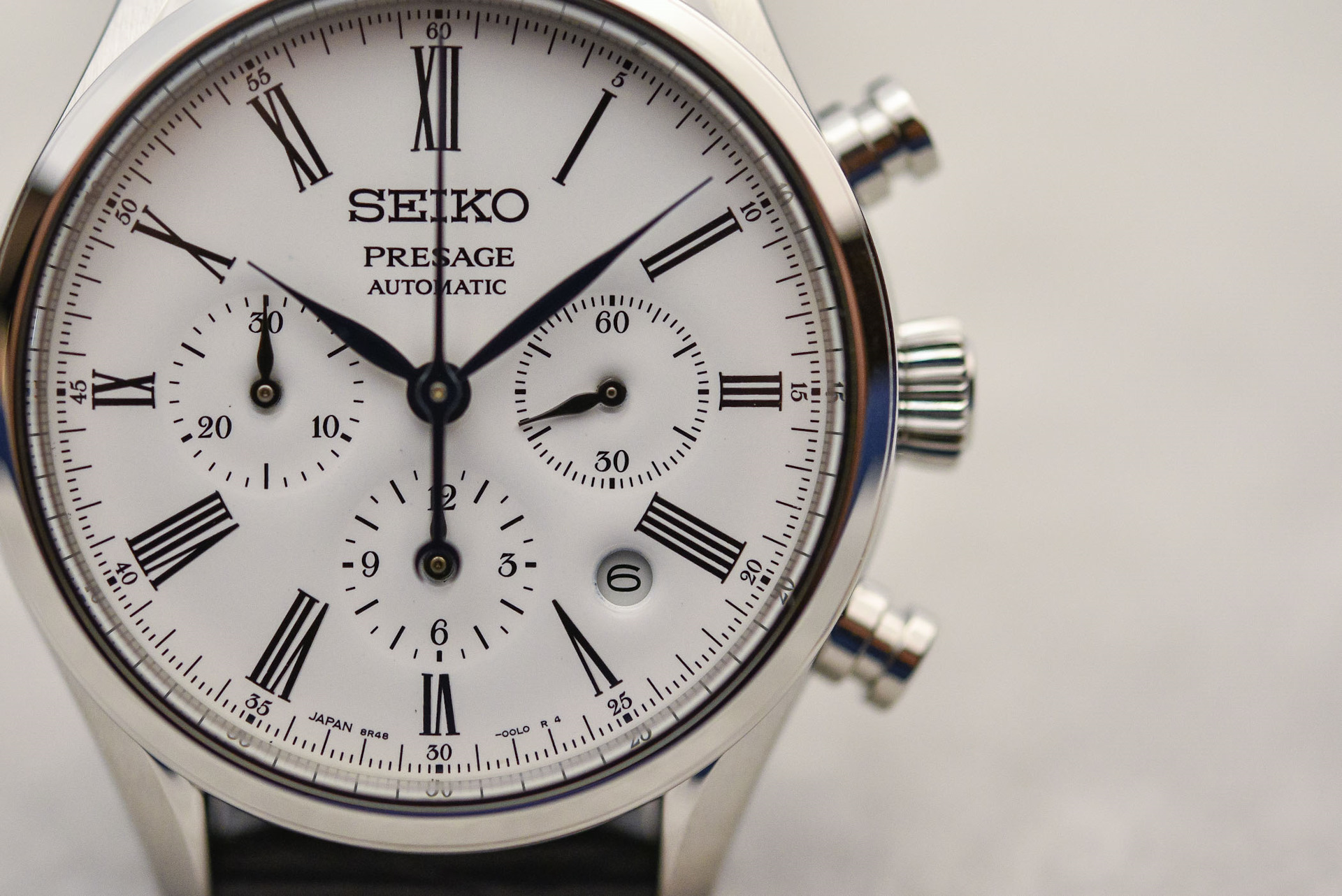 Даты на памятнике римскими цифрами. Iv or iiii. Золотая монета пол соверена 1837. Испанский доллар 1775. Victoria regina 1837.