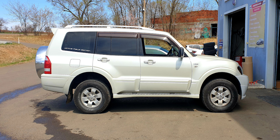 Для сравнения: фото после установки — Mitsubishi Pajero (3G)