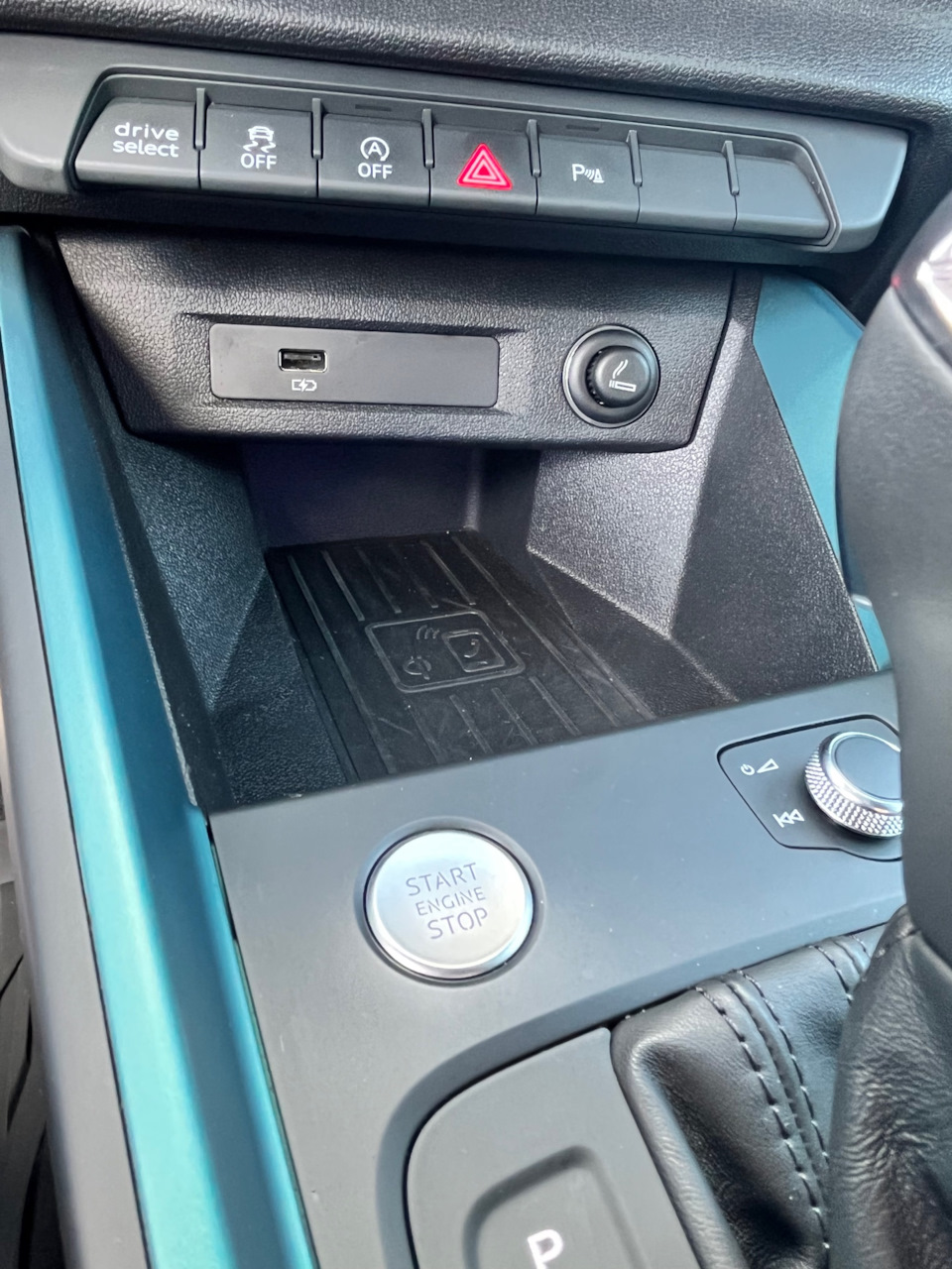 CarPlay (установка) — Audi A1 (2G), 2 л, 2019 года | электроника | DRIVE2