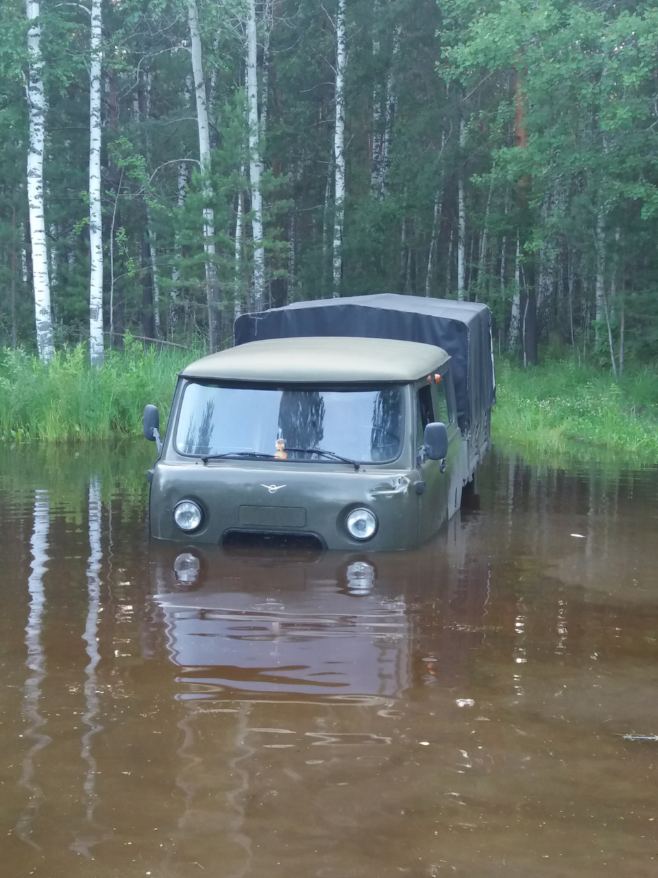 Нет. Он не плавает. — УАЗ 39094, 2,9 л, 2007 года | поломка | DRIVE2