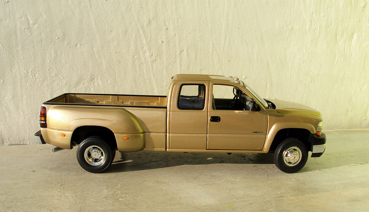 Chevrolet Silverado 3500hd Custom