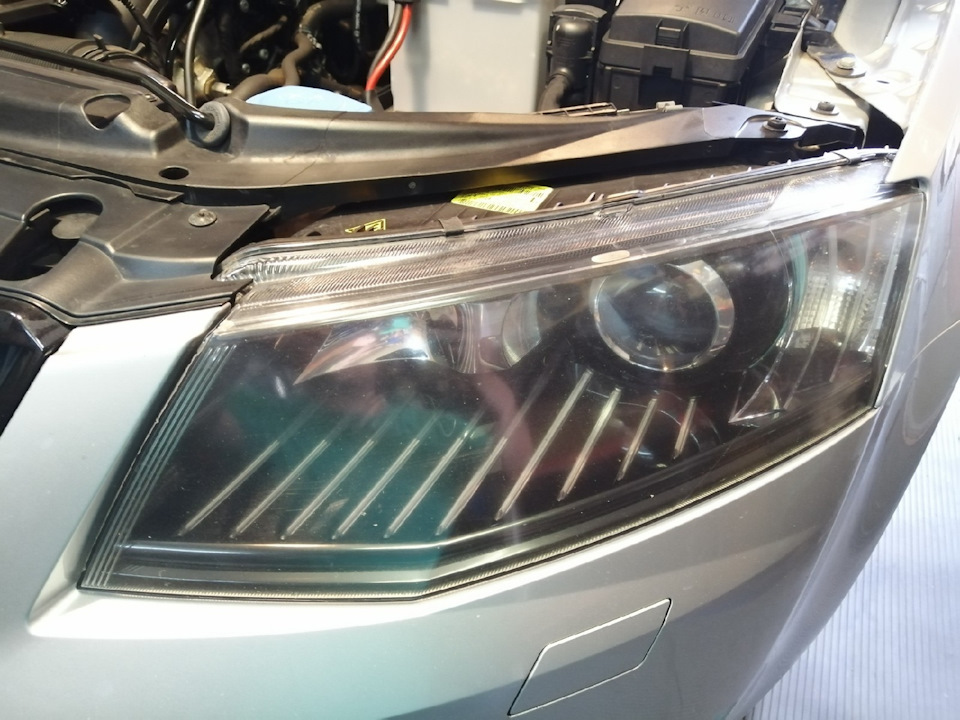 Замена прокладки под клапанной крышкой — Toyota Altezza, 2 л., 2001 ...