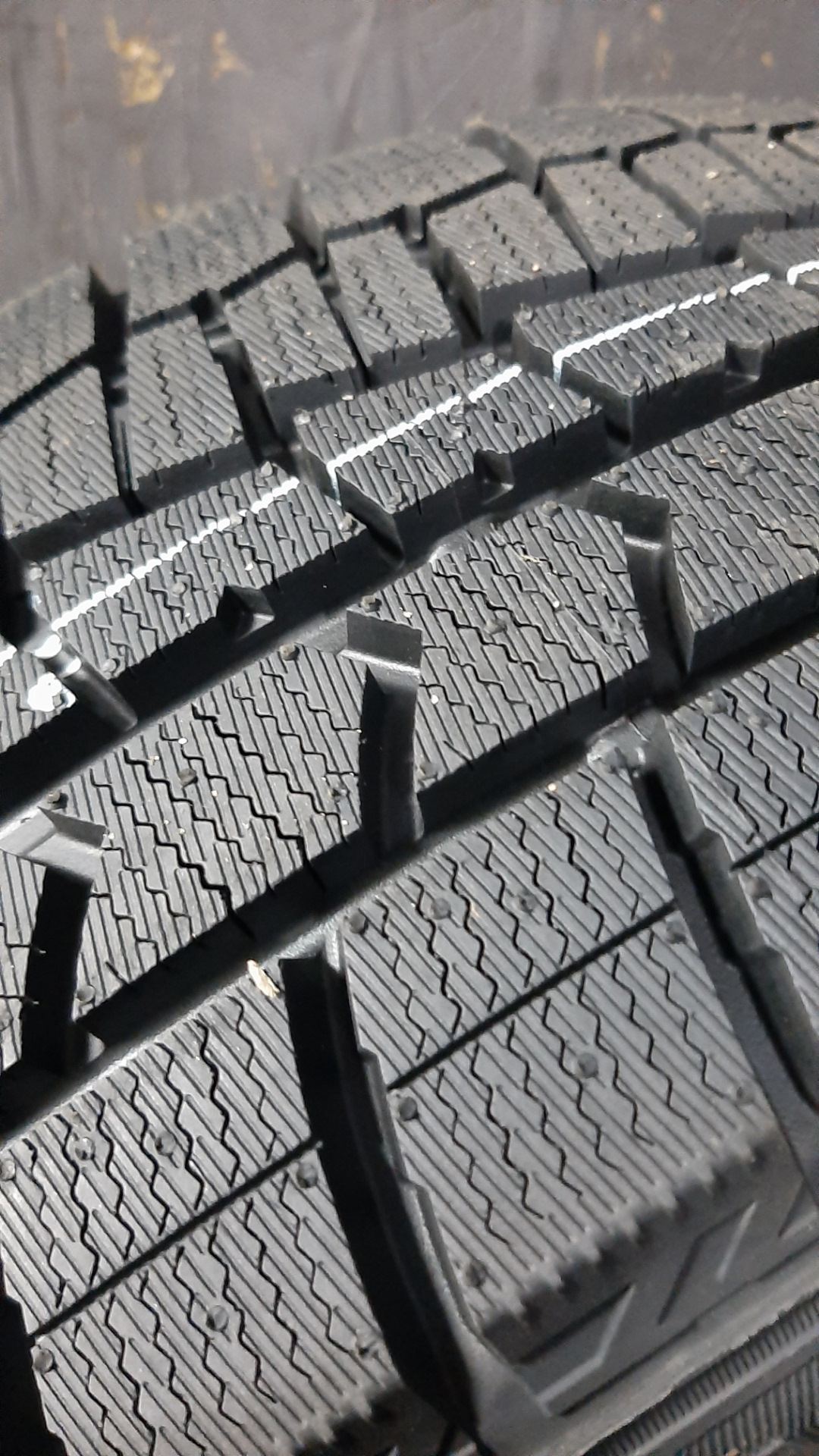 К зиме готовы🙂 — Lada Vesta SW Cross, 1,6 л, 2021 года | шины | DRIVE2