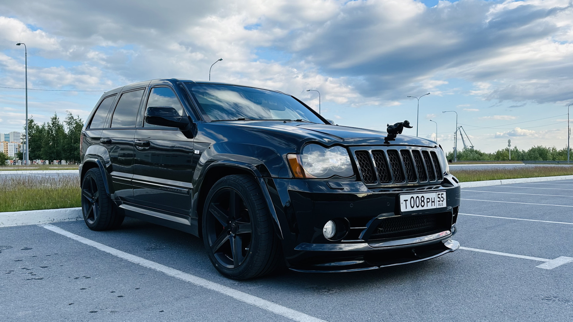 Jeep Grand Cherokee SRT-8 (WK) 6.1 бензиновый 2008 | Black brick 🎱 на  DRIVE2