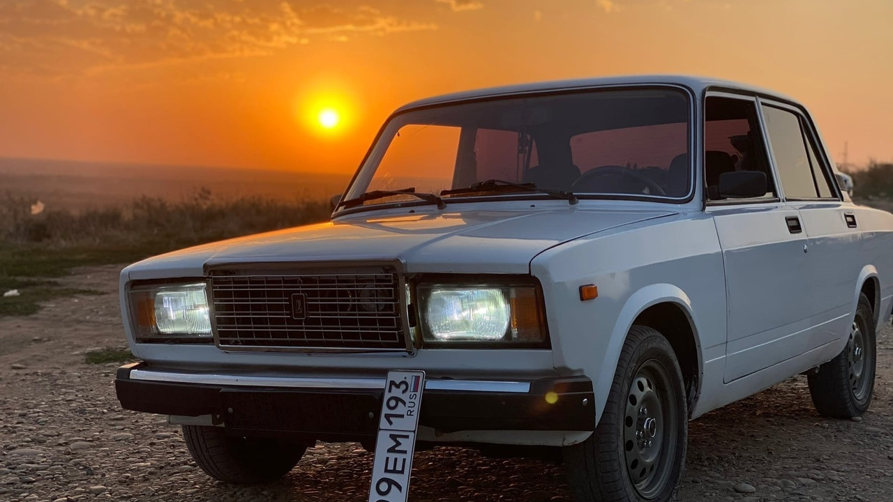 Lada 210740 Lada 2107