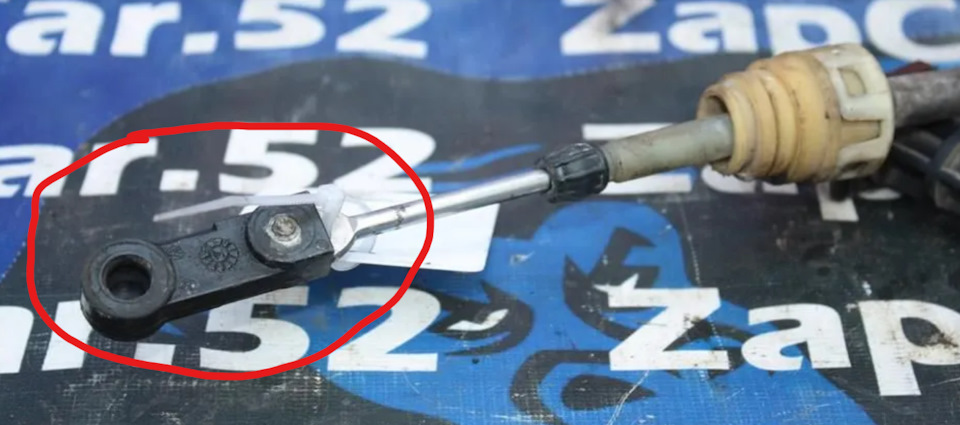 Надо чтобы было это крепление на тросе селектора — Volkswagen Polo Sedan