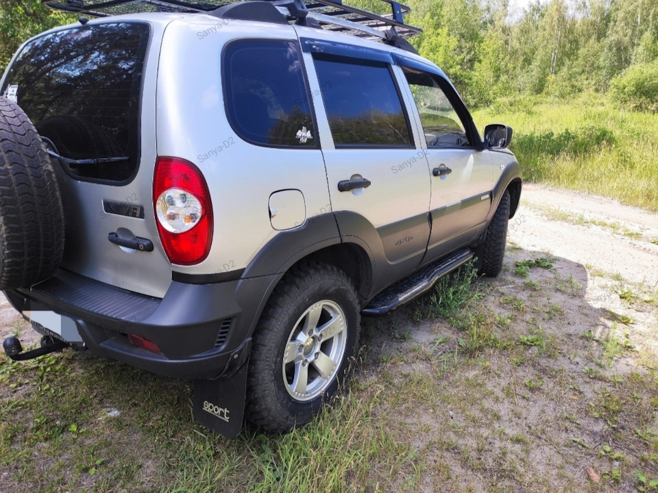 Chevrolet Niva GLX