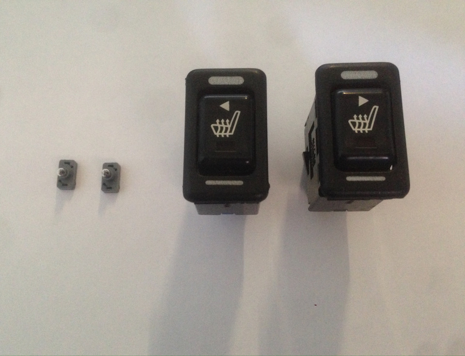 салон ниссан х трейл т 31 кнопка подогрева заднего сиденья. кнопки включения подогрева сидений х трейл т31. кнопки подогрева сидений субару легаси 2. Bmw электронная приборная панель 400 уровень топлива. индикация подогрева сидений.