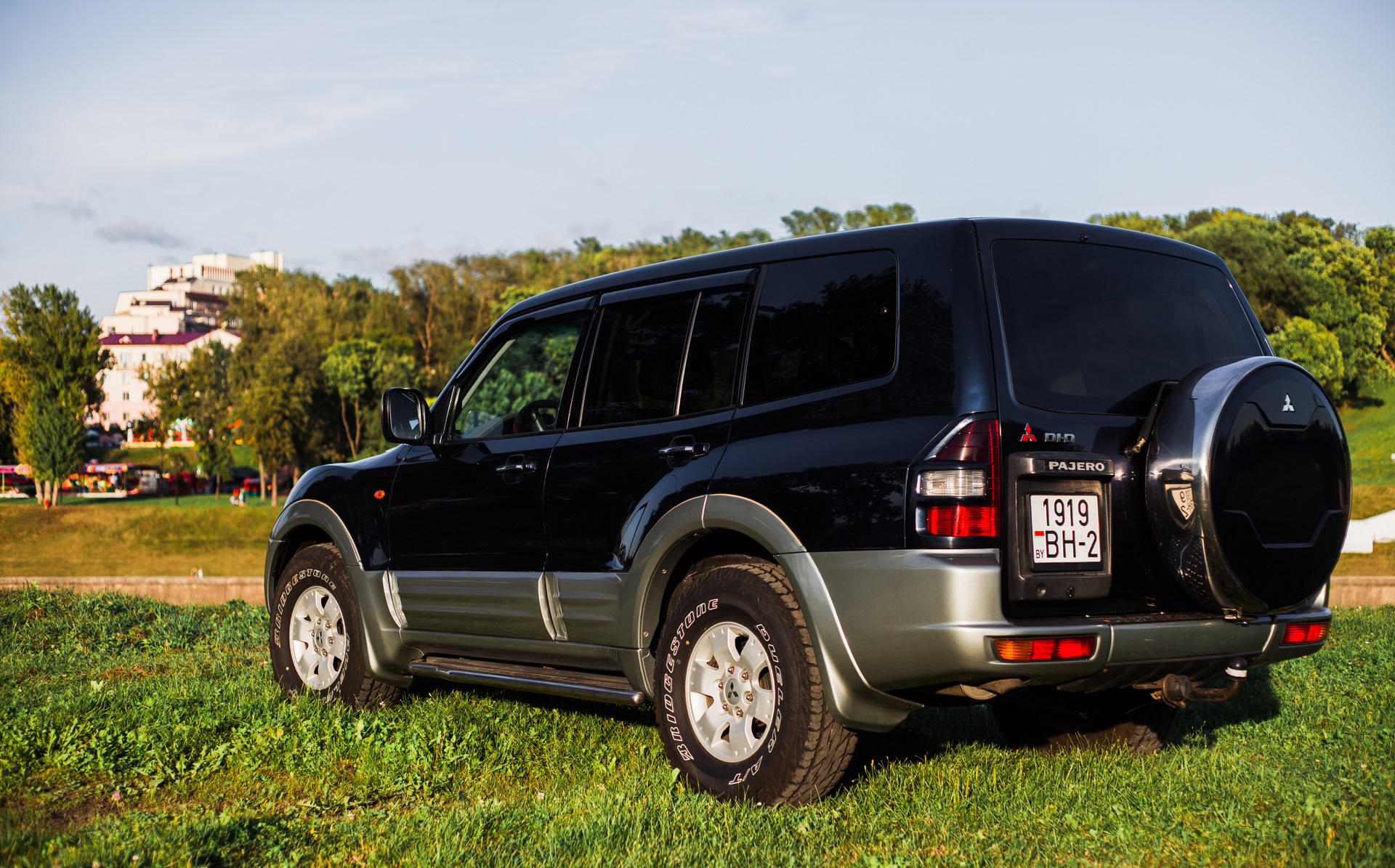 Pajero 3. Mitsubishi Pajero 2003 2.8 литровый. Паджеро 3 did. Mitsubishi Pajero 2.4 litre. Mitsubishi Pajero 3,2 did LWB.