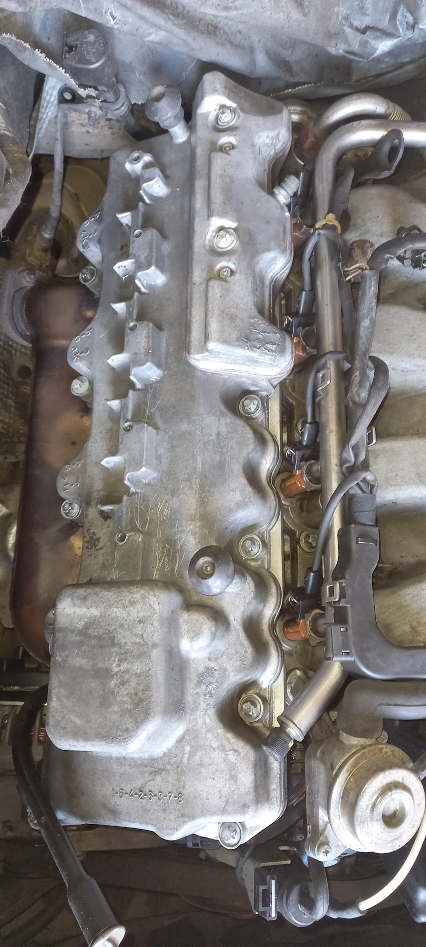 Течь клапанной крышки — Mercedes-Benz S-Class (W220), 5 л, 2004 года ...