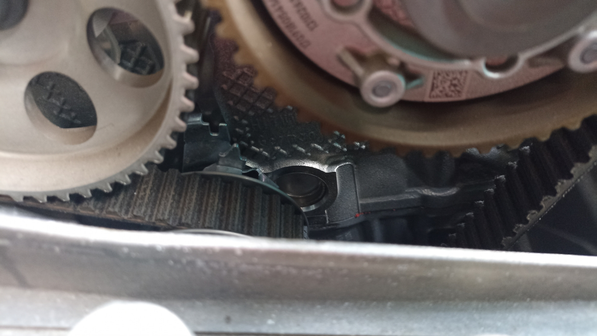 Является ли нормой такое натяжение ремня ГРМ на1,4 Tsi… — Volkswagen ...