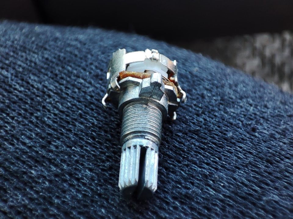 Фото в бортжурнале BMW 5 series (E34)