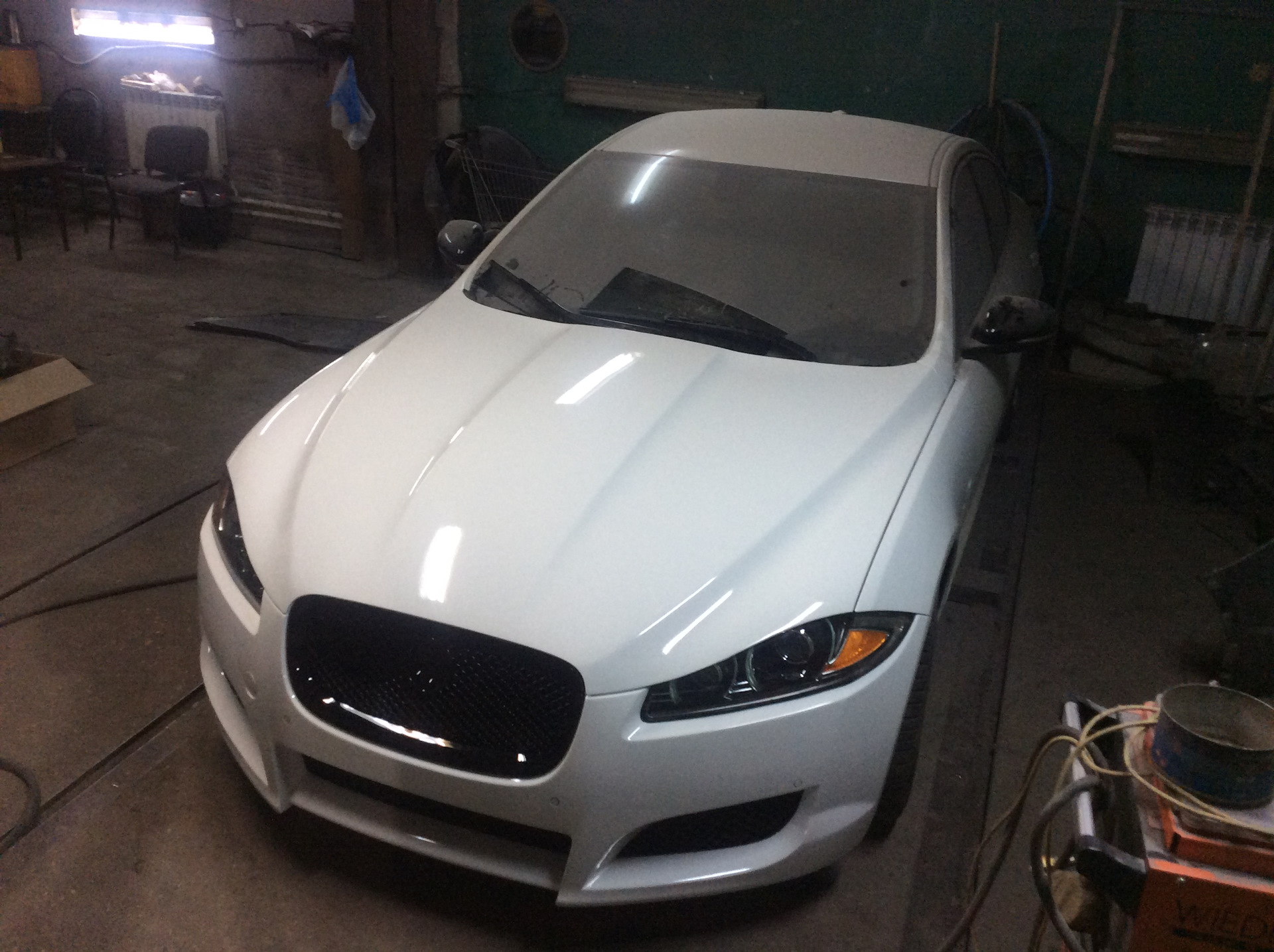 Рестайлинг морды Jaguar XF — Jaguar XF (1G), 3 л, 2010 года | стайлинг |  DRIVE2