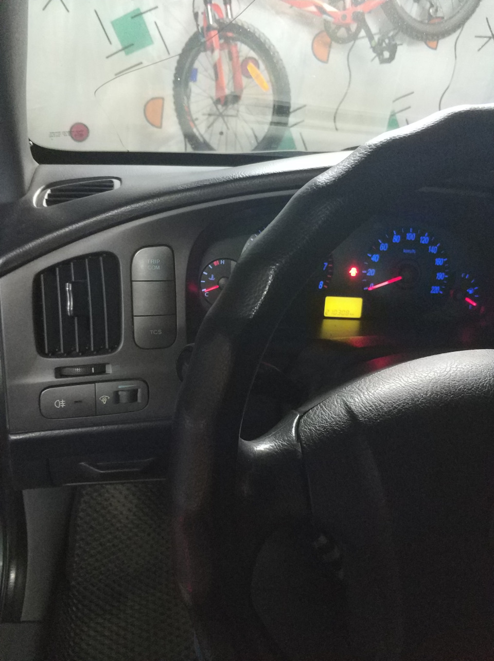 Кнопка TCS — Hyundai Elantra (3G), 1,6 л, 2008 года | другое | DRIVE2