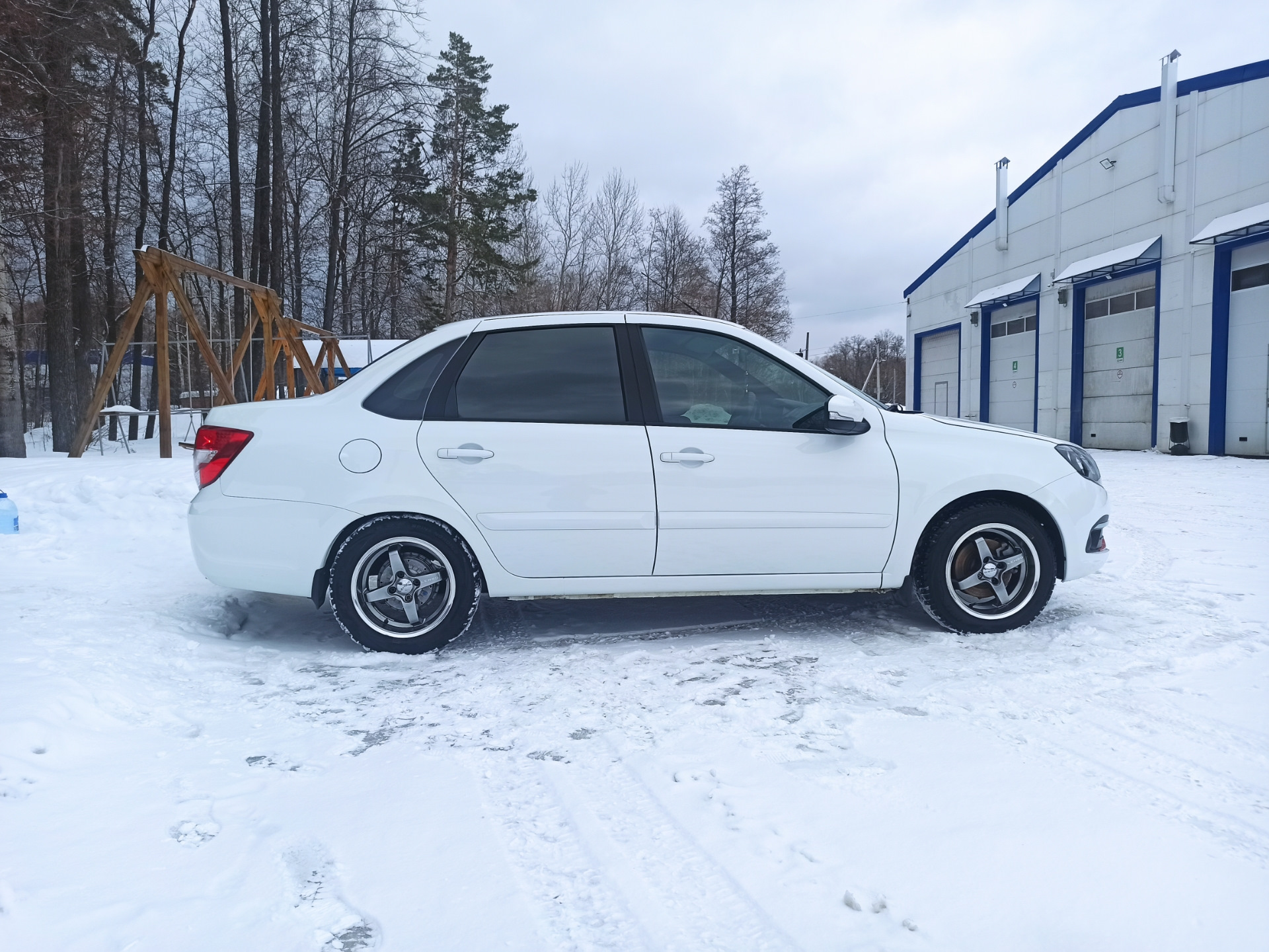 Качество машин — Lada Гранта (2G) FL, 1,6 л, 2021 года | просто так | DRIVE2