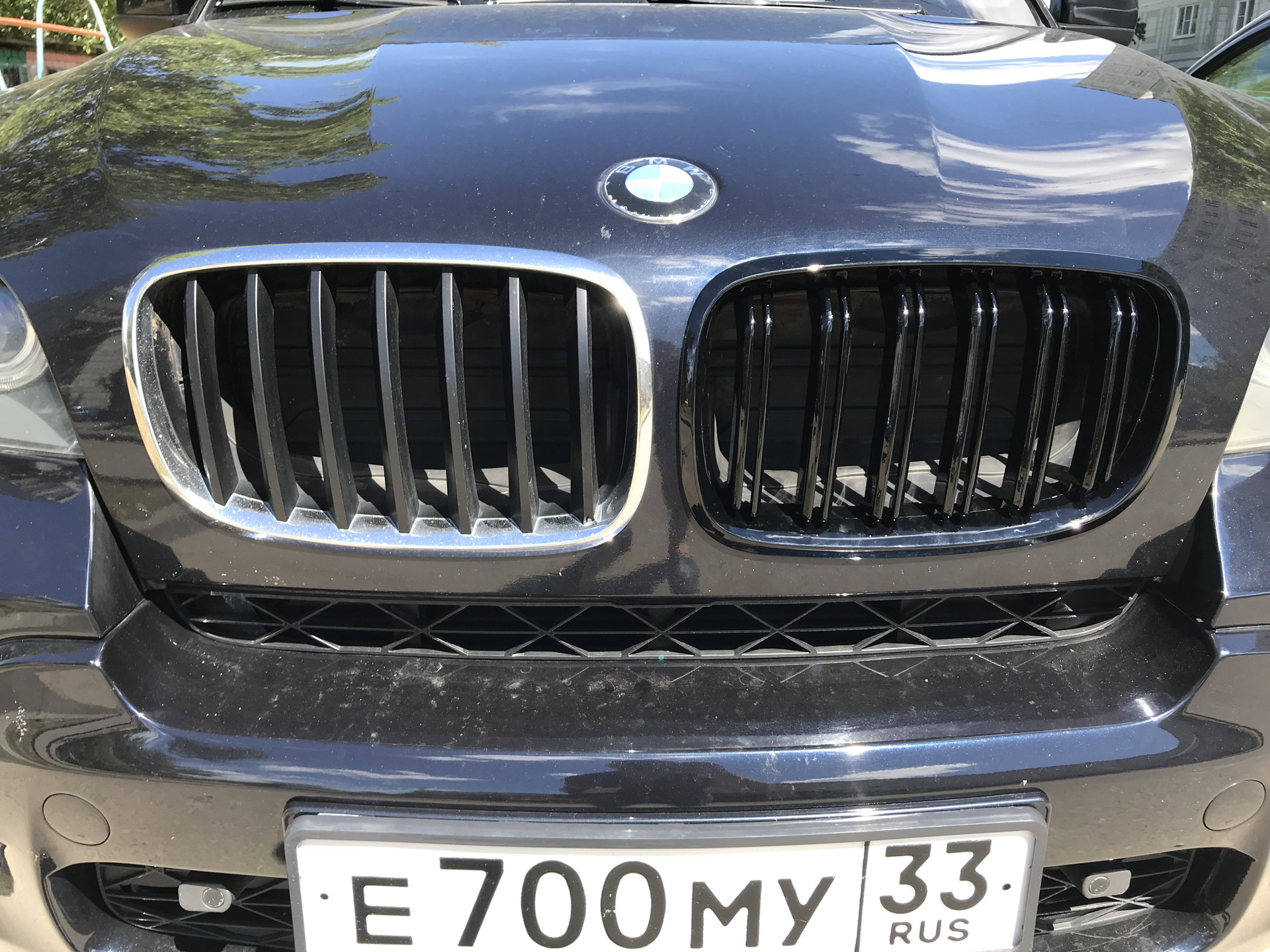 Решетка е53. Ноздри БМВ х5 е70. BMW x5 e70 ноздри. Ноздри БМВ х5 е53 Рестайлинг. Ноздри БМВ х5 е70 м стиль.