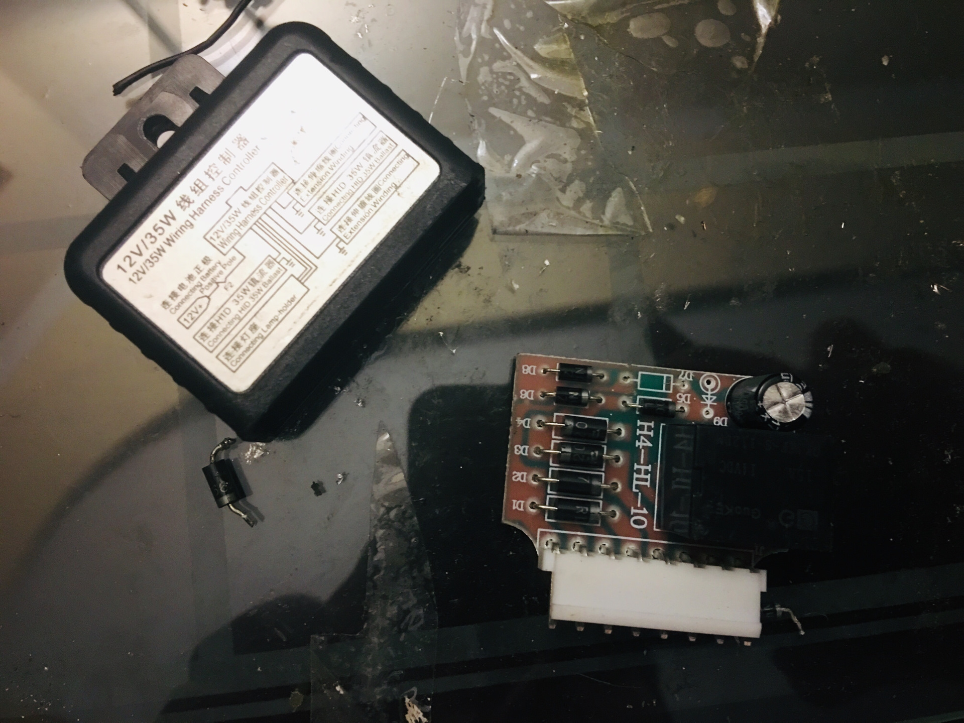 Не включается ксенон.Ремонт блока реле включения. — Hyundai Accent (3G ...