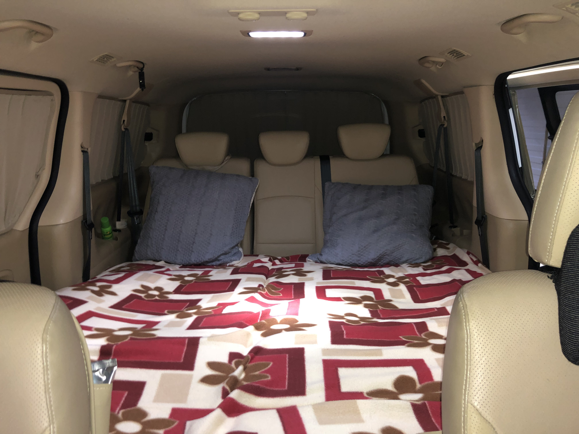 Hyundai Grand Starex Camping