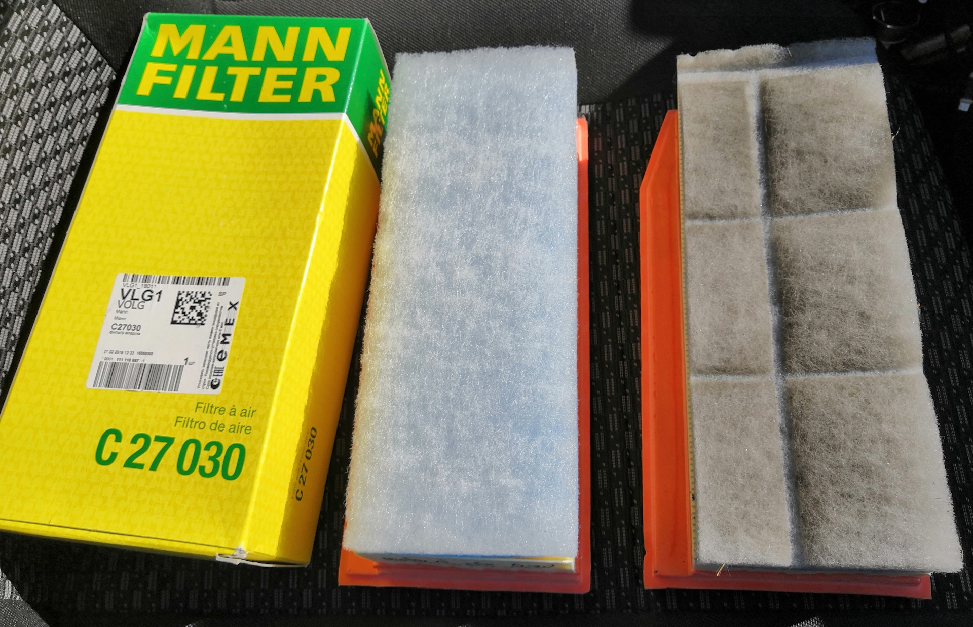 Замена воздушного фильтра — Lada Ларгус, 1,6 л, 2018 года | расходники ...