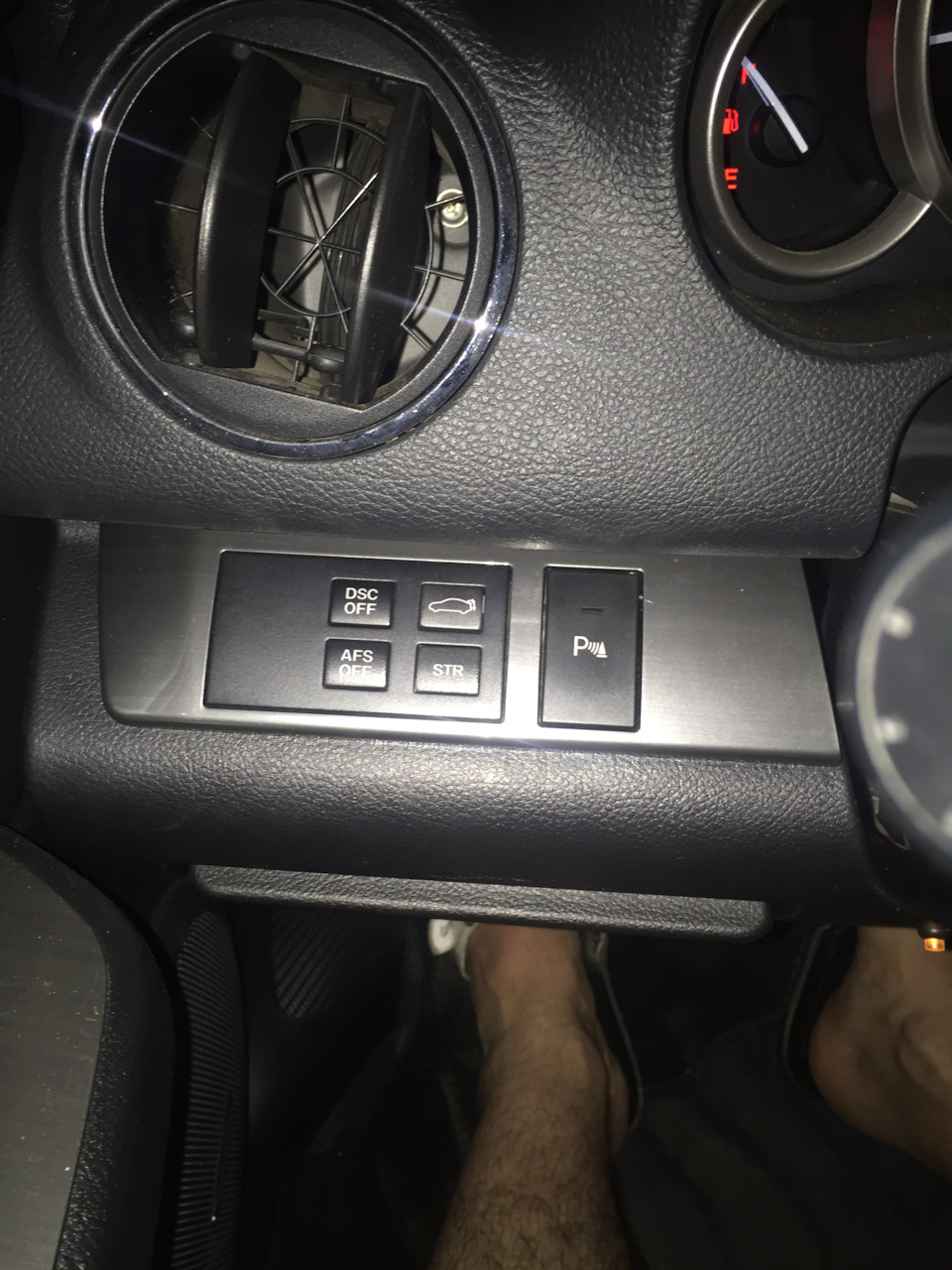 Дополнительные кнопки. 2 — Mazda 6 (2G) GH, 2,5 л, 2010 года | просто ...