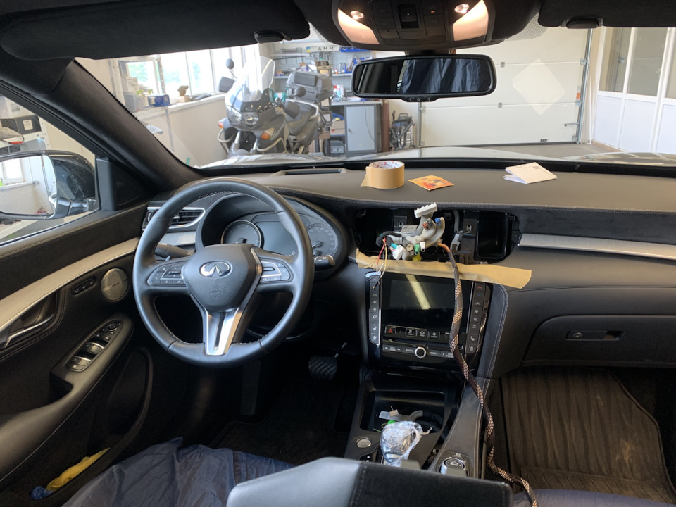 Фото в бортжурнале Infiniti QX50 (2G)