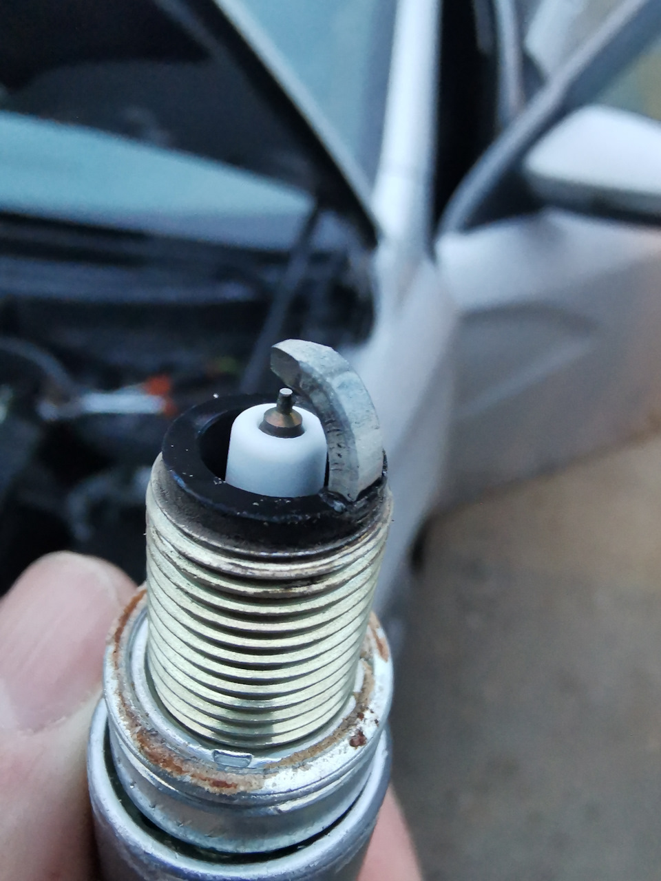 Что со смесью? — Lada Vesta (1G), 1,6 л, 2019 года | поломка | DRIVE2